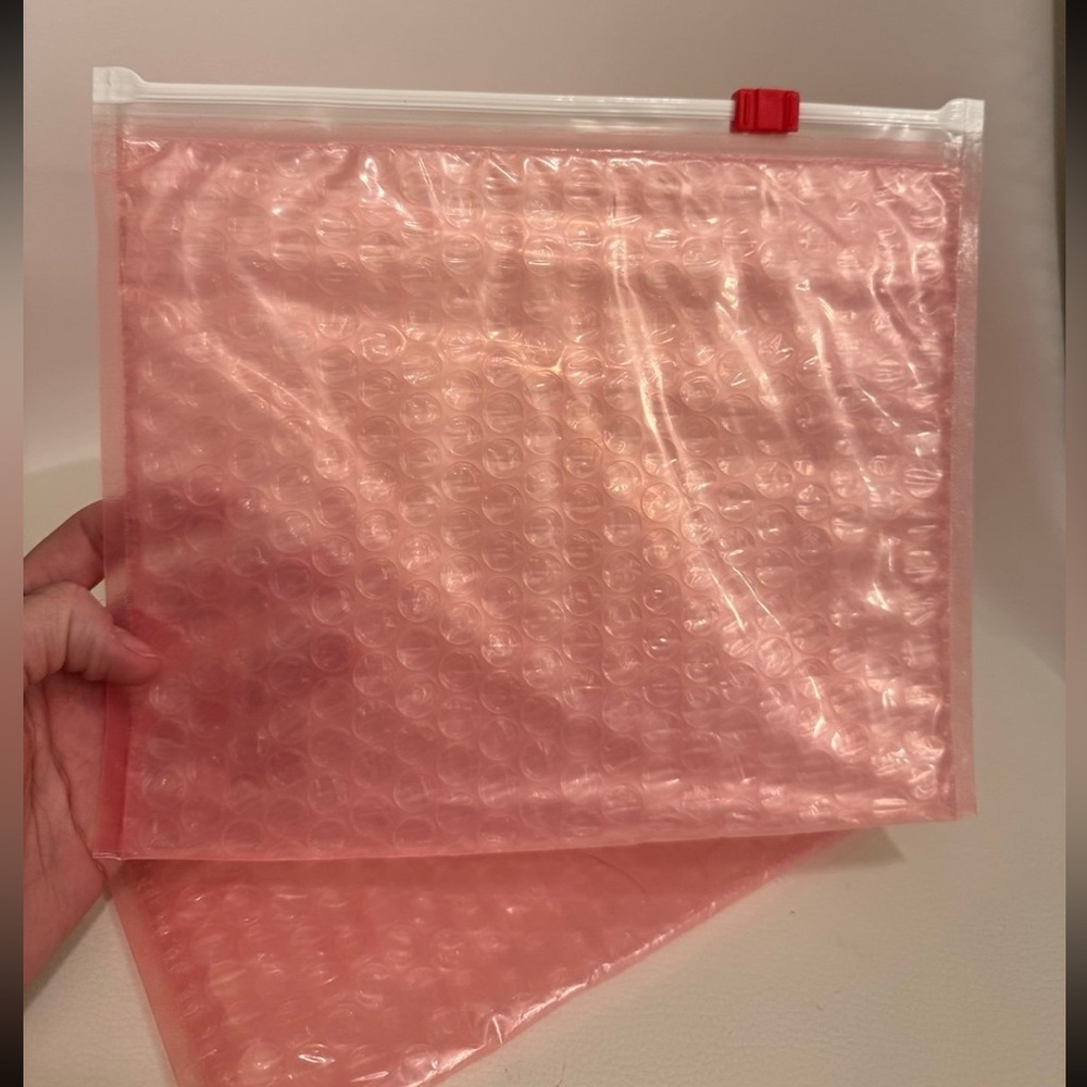 Glossier Medium Pouches